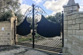 Villa di Campagna – cancellata e recinzione